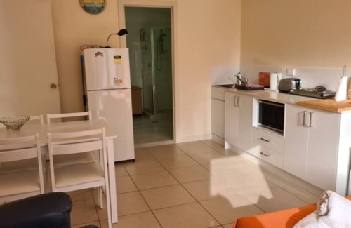 Mount Coolum Apartment | Mountain Views near the Sea