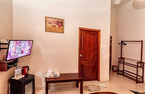 Ella Villa | Mountain Villa with Pool - Serene Ella Retreat
