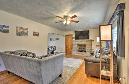 Dellslow House | Mountaineer Retreat - 5 Mi to WV University!