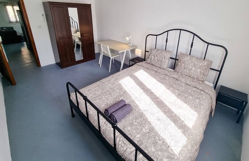Agios Theodoros Apartment | Mountains Retreat Rooms & Suites Apt.4