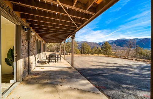 Hermosa House | Mountainside Studio Duplex with Breathtaking Views
