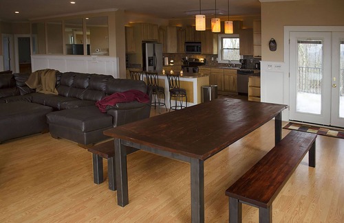 Lerona House | Mountaintop 7 Bedroom Home - Enjoy The Fall Colors and Get Ready For Skiing!