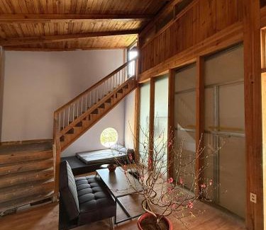 Phuong 10 Apartment | Mountainview Home