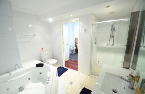 East Kurrajong House | Mountshannon