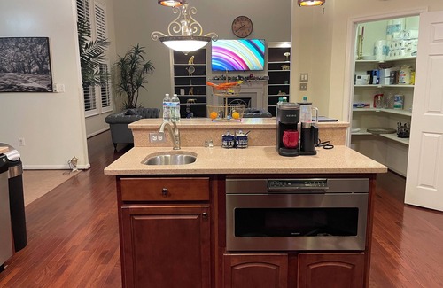 Fort Washington House | Movie Theater, 2 Kitchens and 6-BR DC & Harbor