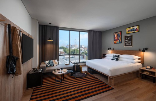 Banjarsari Hotel | Moxy Solo