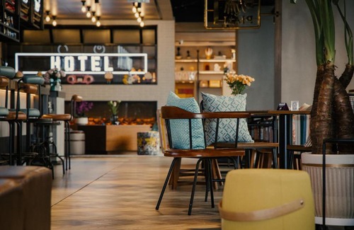 Zhonglou Shangquan Hotel | Moxy Xi'an Downtown