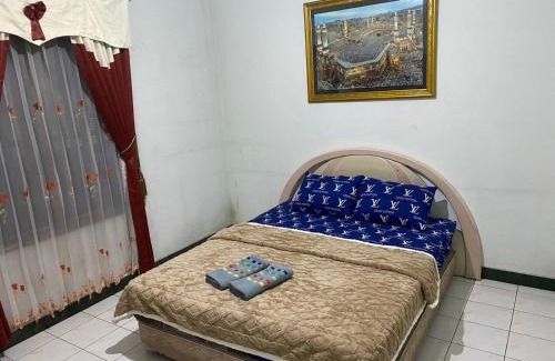 Wonosobo House | Moza House Near Alun-Alun Wonosobo