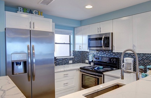 Port Aransas Condo | MP307 | Wake Up to Ocean Views | Beach Boardwalk