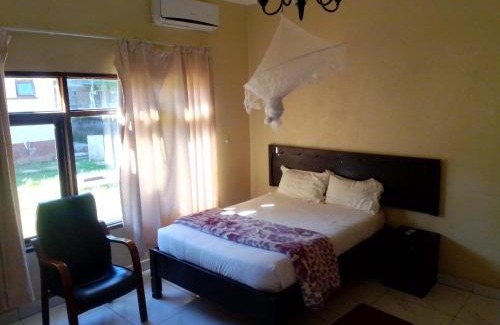 Salima Hotel | Mpatsa Executive Lodges