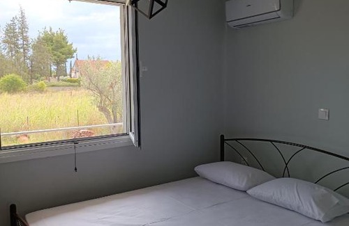 Oropos House | Mpoumpoukaki