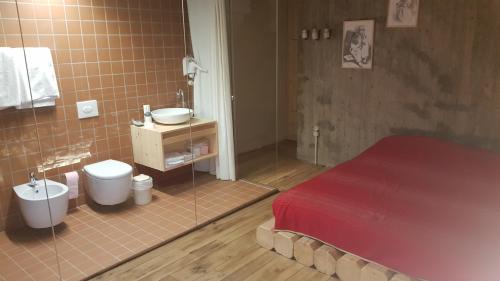 Sakës House | Mrizi i Zanave Agroturizëm