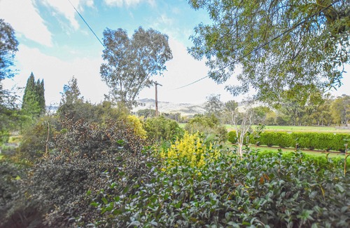 Ovens House | Mt Buffalo Views Summ