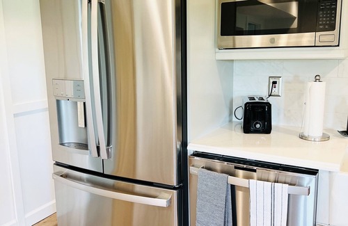 Leesburg Apartment | Mt. Gilead Sunrise- Country Suite close to wineries, breweries & wedding venues