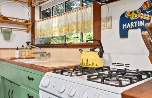Mount Hermon House | Mt. Hermon Cabin - nestled in the redwoods