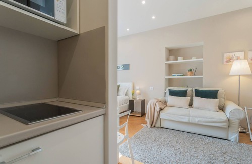 Como Apartment | MT Studio 1 - Studio Apartment, Sleeps 2
