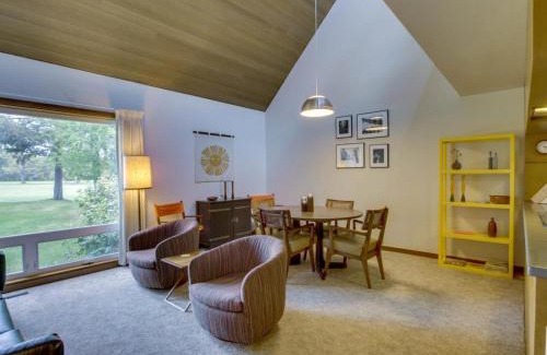 Overlook Park Apartment | Mt View Condo 22 | Discover Sunriver
