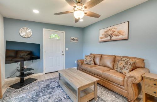 Banner Hill House | Mtn-View Cottage with Garden and Yard in Erwin!