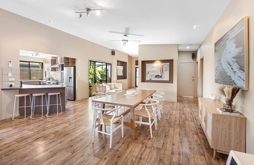 Mudjimba House | Mudjimba Escape - Pet friendly, luxury villa w/pool