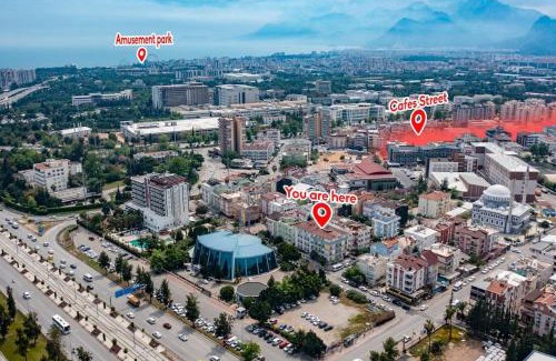 Kultur Mahallesi Apartment | Muhteşem konum, geniş daire'2'