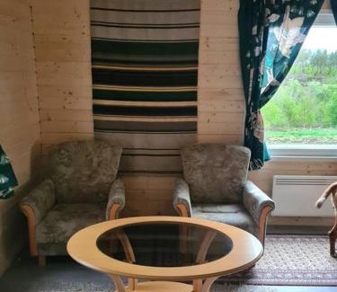 Kokemaki House | Mukavä mökki luonnon rauhassa maaseudulla.