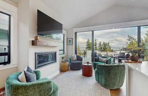 Mukilteo House | Mukilteo Waterfront District