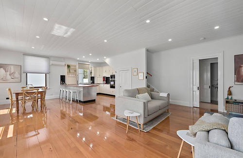 Launceston CBD Cottage | Mulberry Lane: 2 BR, 2 BA in Launceston, Sleeps 4