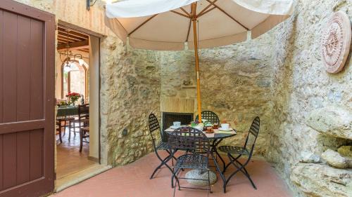 Cetona Villa | MULINO DELLA QUERCIA 2&1, Emma Villas