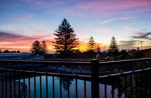Mullaloo Bed & Breakfast | Mullaloo B & B