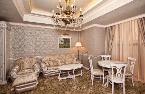 Verin Ptghni Hotel | Multi Grand Pharaon Hotel