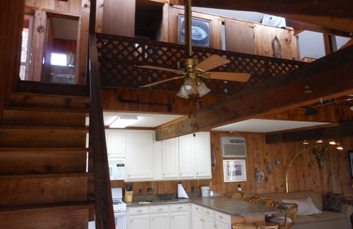 Waterloo Cabin | Multi-level Cabin With Private Dock On Secluded Cove, Sleeps 8 To 9