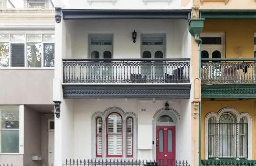 Surry Hills House | Multi Level Surry Hills Home with Terrace
