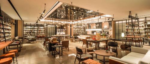 Shenzhen Hotel | Mumian Shenzhen Luohu JDV by Hyatt