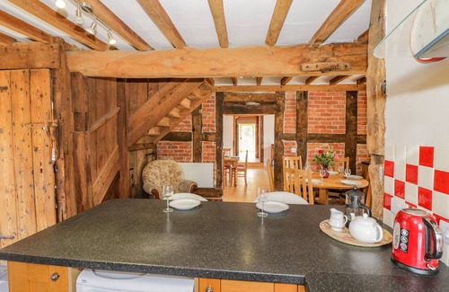 Hay-on-Wye Cottage | MUNDERFIELD MILL, pet friendly, with open fire in Bishop's Frome