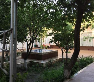 Samarkand House | Munis