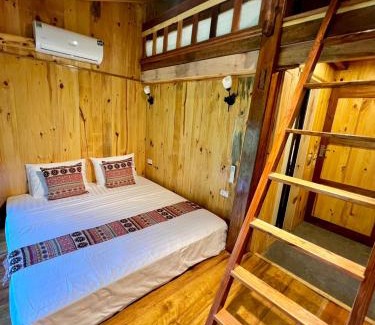 Yen Minh House | Muong Tra Stream Homestay