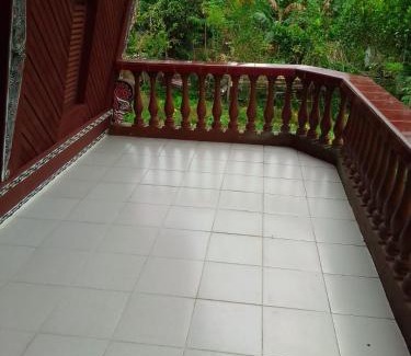 Tuk Tuk House | Murni Homestay Tuktuk Samosir