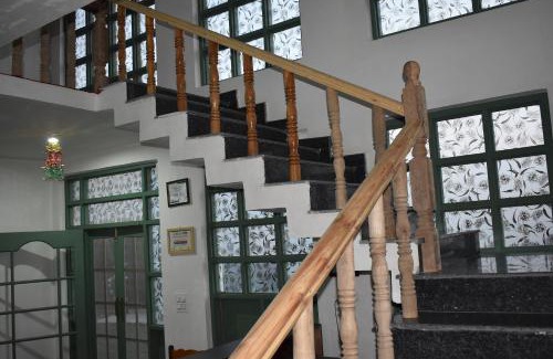 Nishat-Shalimar House | Musadiq Manzil