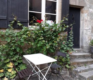 Vezelay House | MUSIROSA