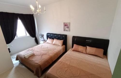 Tanah Rata Apartment | Muslim Boutique Apartment with Balcony