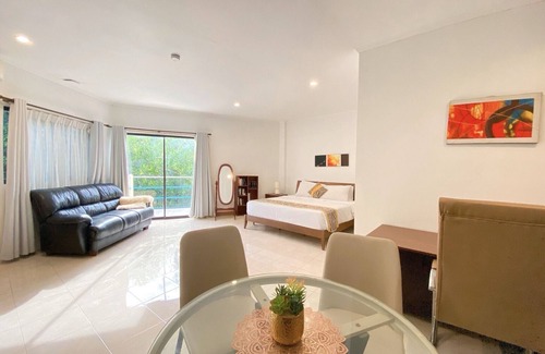 Lapu-Lapu Hotel | MVR Mariegold Resort Inc.