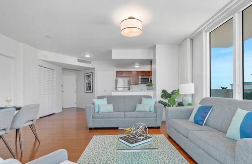 Coconut Grove Apartment | MVR-The Stay You-ll Talk About All Year