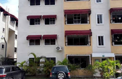 Pantoja Apartment | My beautiful apartment just 10 minutes from the American embassy