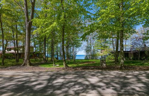 Fennville House | My Blue Haven - Shared lake access across the street! Glamorous home!