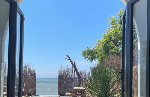 Ninh Hai House | My Hoa Oceanfront Home