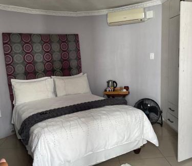 Mnquma House | My Mothers Love Guesthouse