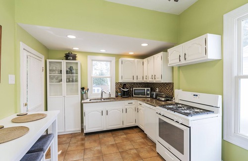 Lexington House | My Old Kentucky Home
