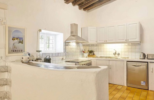 Can Furnet Villa | My Rental Homes - Villa Roger with private pool, BBQ and large garden