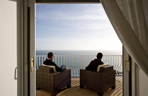 Arienzo Villa | My Rental homes - Villa Magnolia, in Positano, with hot tub and sea view