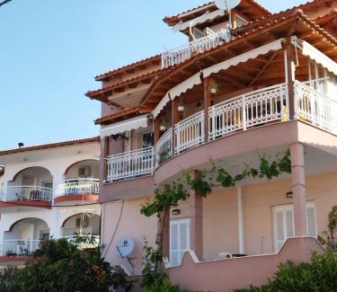 Neos Marmaras Apartment | My view